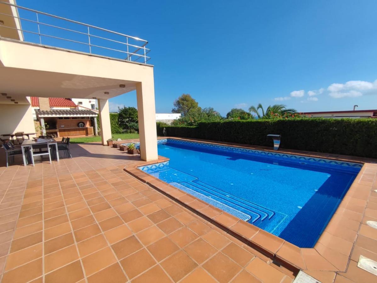 Villa Maricel อัลกานาร์ ภายนอก รูปภาพ