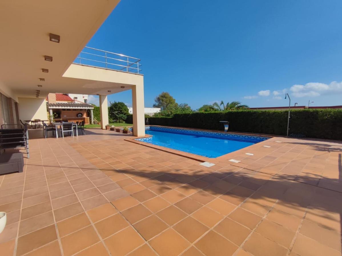 Villa Maricel อัลกานาร์ ภายนอก รูปภาพ