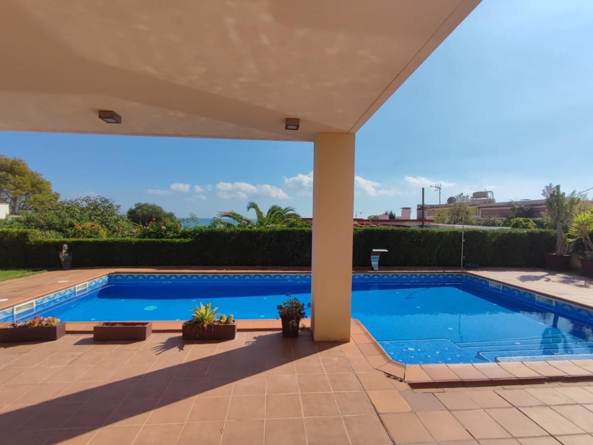 Villa Maricel อัลกานาร์ ภายนอก รูปภาพ